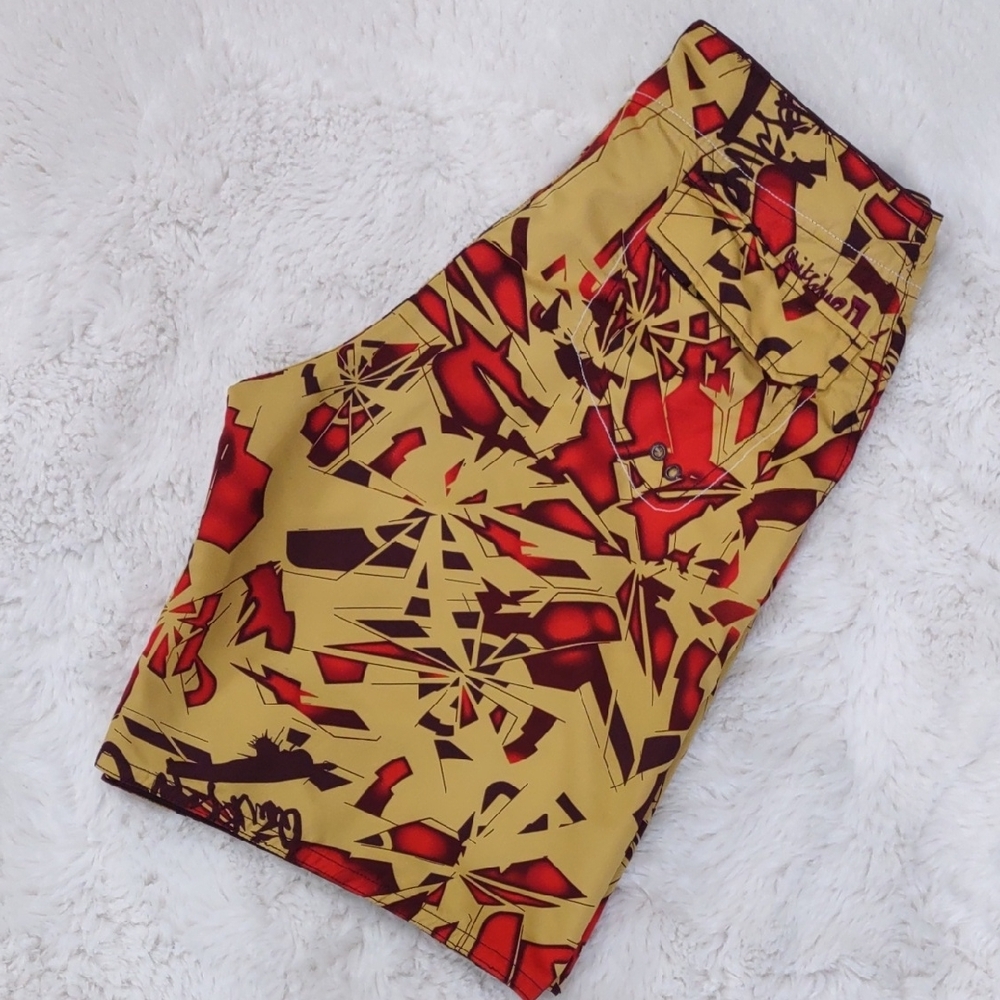 QUIKSILVER Stylish Yellow and Red Men's Swim Shorts - Picture 13 of 17